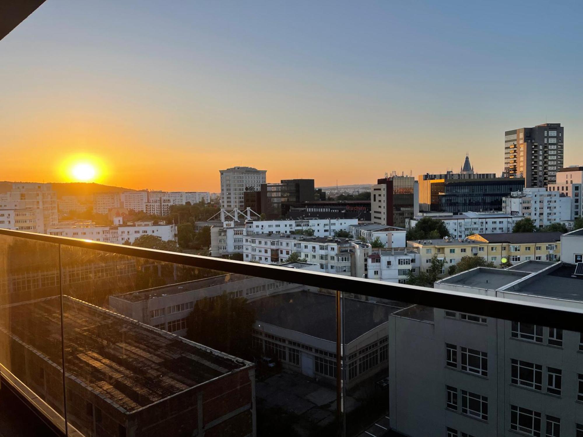 Center Apartment Palas Mall View Jászvásár Kültér fotó