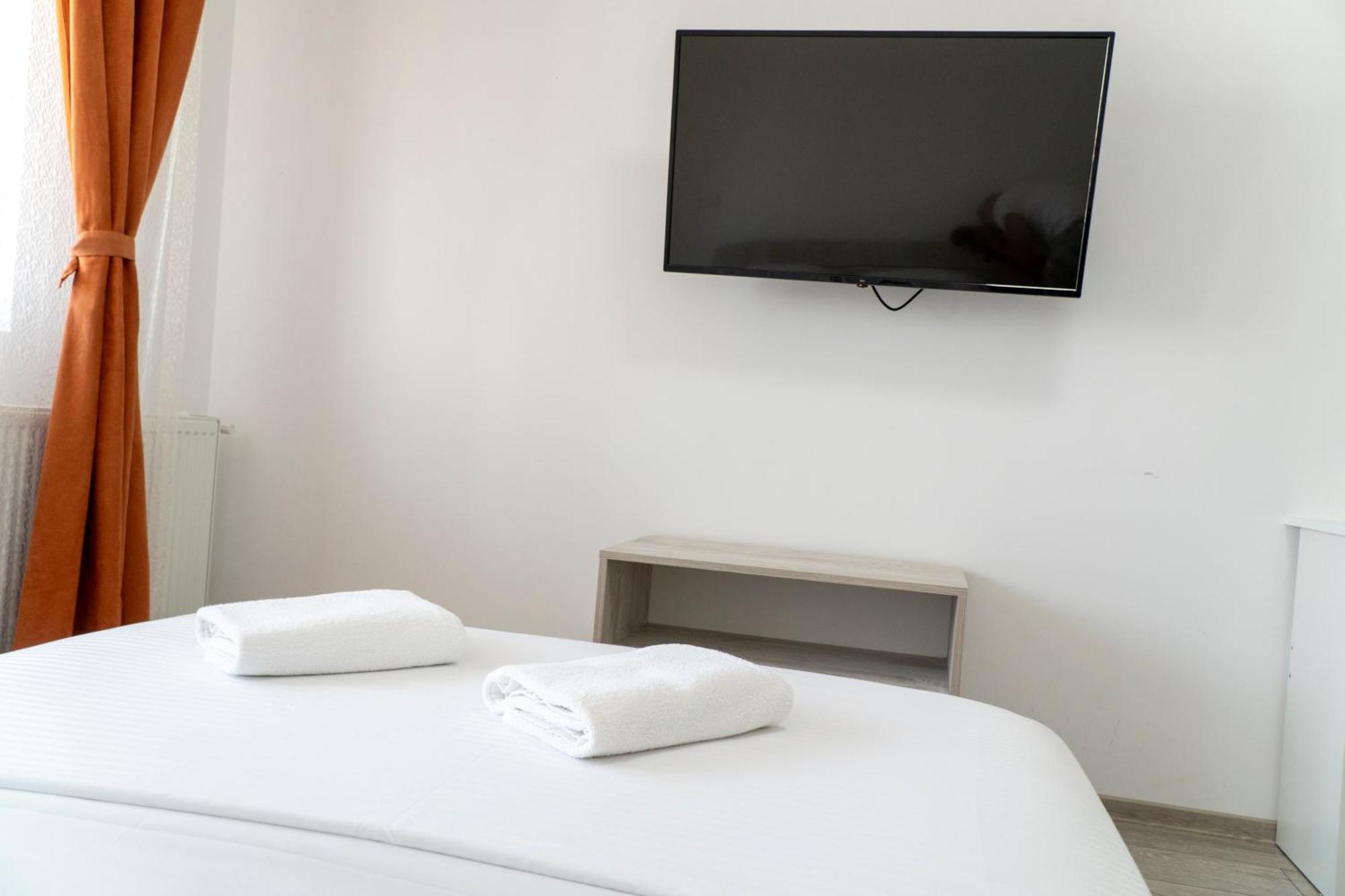 Center Apartment Palas Mall View Jászvásár Kültér fotó